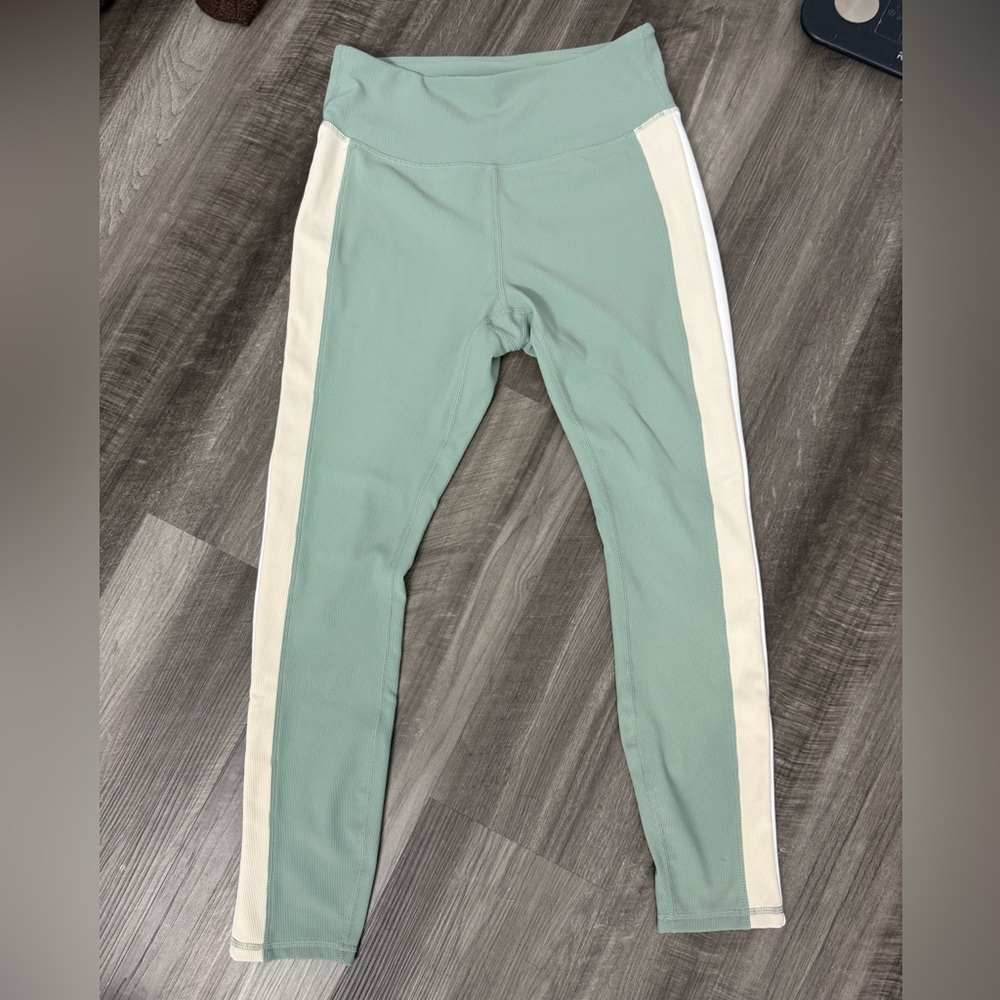 Brand New Leggings! L
